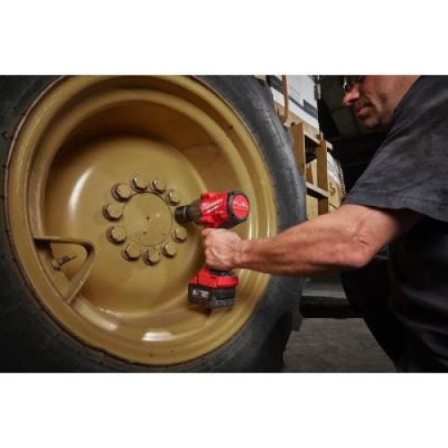 Гайковерт ударний, акумуляторний Milwaukee M18 FHIW2F12-502X, 18В, 2х5А/год, 0-2000об/хв, 2034Нм 1/2, M12-18FC, кейс (4933492783)