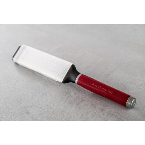 Тертка для спецій KitchenAid Coreline, 31.7см, з чохлом, червона (KAG321OHERE)