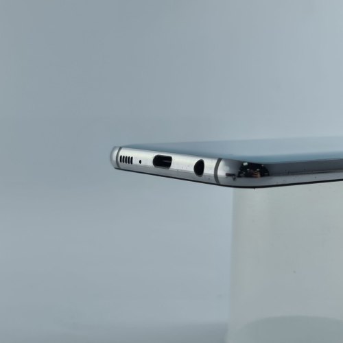 Смартфон Samsung Galaxy S10e (G970F) 128Gb White (SM-G970FZWDSEK), USED USED **