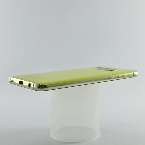 Смартфон Samsung Galaxy S10e (G970F) 128Gb Yellow (SM-G970FZYDSEK) USED **