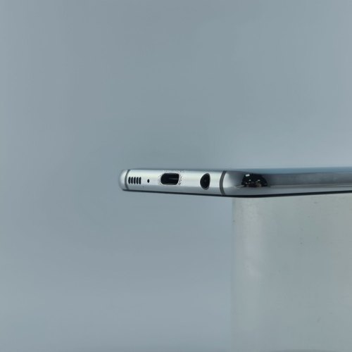 Смартфон Samsung Galaxy S10e (G970F) 128Gb White (SM-G970FZWDSEK), USED USED **