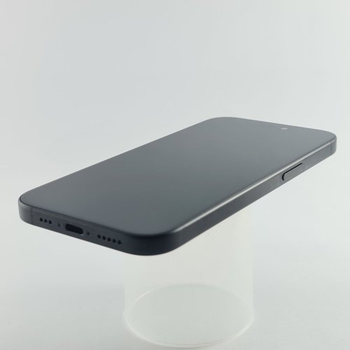 Смартфон iPhone 15 128GB Black,Model A3090 USED **
