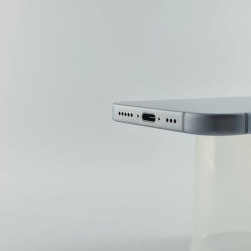 Смартфон iPhone 15 128GB Blue,Model A3090 USED **