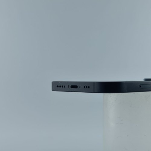 Смартфон Apple iPhone 13 128GB Midnight, A2633 USED **