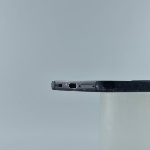 Смартфон Samsung Galaxy S22 (S901B) 128Gb Phantom Black (SM-S901BZKDSEK) USED **