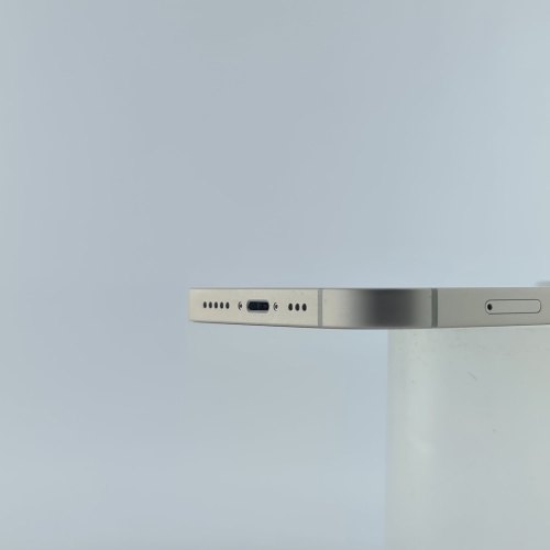 Смартфон iPhone 13 128GB Starlight, Model A2633 USED **