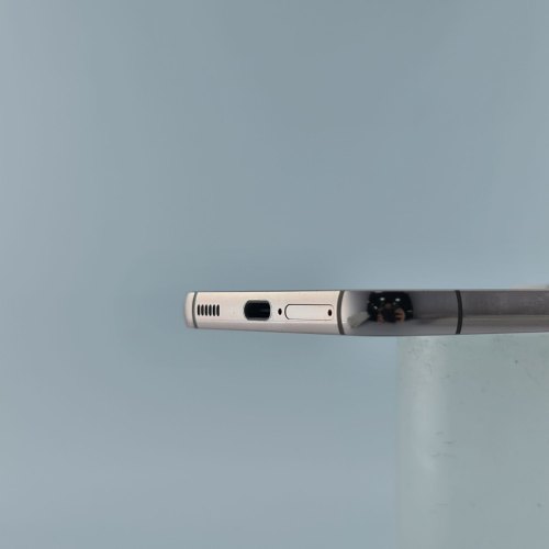 Смартфон Samsung Galaxy S22 (S901B) 1 SIM 256Gb Pink (SM-S901BIDGSEK) USED **