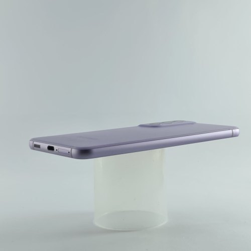 Смартфон Samsung Galaxy S21 FE 5G (G990B) 128Gb Lavender (SM-G990BLVDSEK) USED **