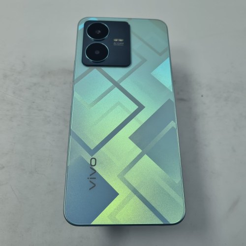 Смартфон Vivo Y22 4/64Gb Metaverse Green USED **