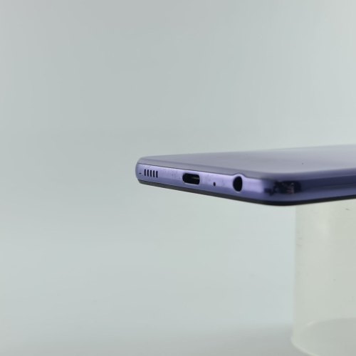 Смартфон Samsung Galaxy A52 (A525F) 256Gb Light Violet (SM-A525FLVISEK) USED **