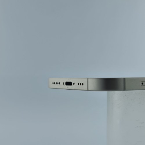 Смартфон iPhone 13 256GB Starlight, Model A2633 USED **