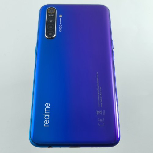 Смартфон realme XT 8/128Gb Blue Gradient USED **