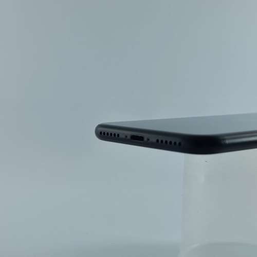 Смартфон Apple iPhone SE2 64GB BLACK (Retina HD display 4.7-inch, 1334-by-750-pixel resolution at 326 ppi, A13 Bionic chip, Rated IP67, 12MP Wide came