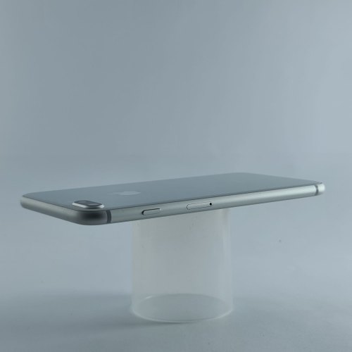 Смартфон Apple iPhone 8 Plus 64 GB Silver USED **