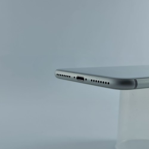 Смартфон Apple iPhone 8 Plus 64 GB Silver USED **