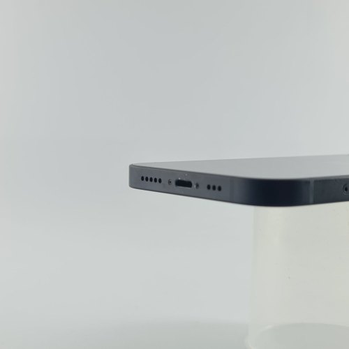 Смартфон Apple iPhone 13 128GB Midnight, A2633 USED **