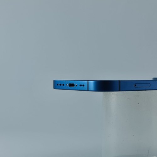 Смартфон Apple iPhone 13 256 GB Blue USED **