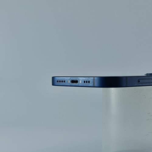 Смартфон Apple iPhone 12 64 GB Blue USED **