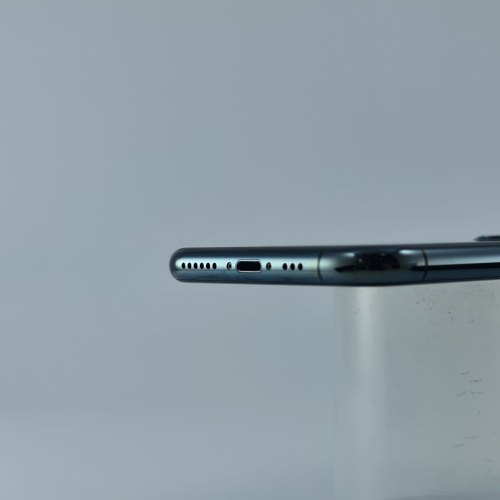 Смартфон Apple iPhone 11 Pro 256 GB Midnight Green USED **