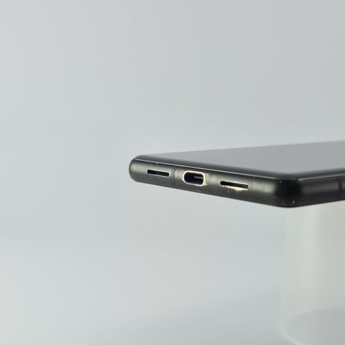 Смартфон Google Pixel 6 8/128Gb Stormy Black USED **