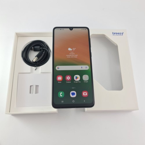 Смартфон Samsung Galaxy A33 128 GB Black USED **