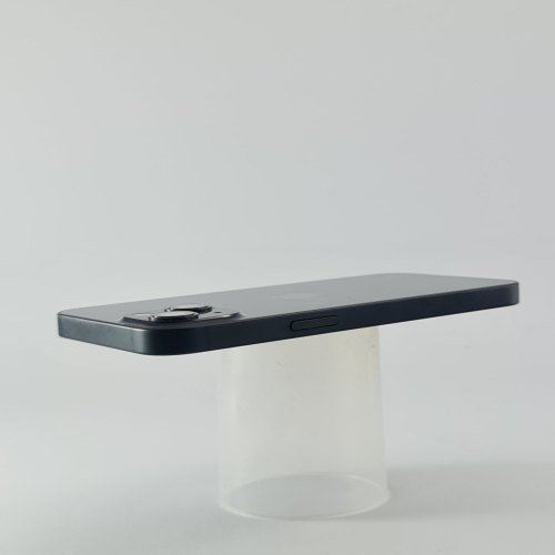 Смартфон Apple iPhone 13 128GB Midnight, A2633 USED **