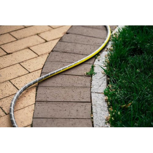 Шланг садовий 2Е AquaFlex Carbon, 1/2, 30м, 4 шари, 20бар (2E-GHE12GE30)