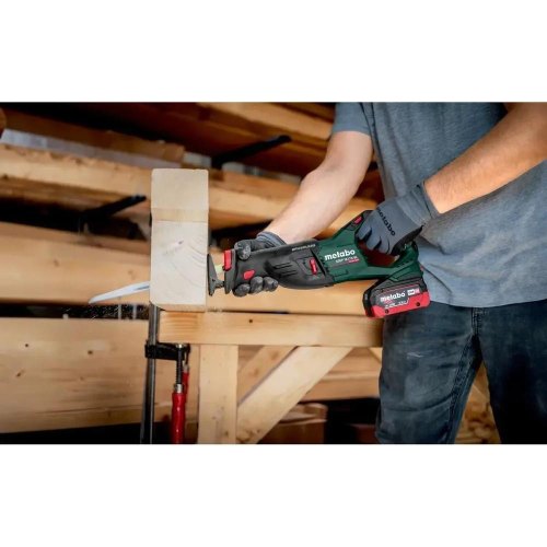 Пилка шабельна акумуляторна Metabo SSEP 18 LT BL, 18В, хід 32мм, 0-3000об/хв, без акумулятора та зарядного пристрою (601617850)