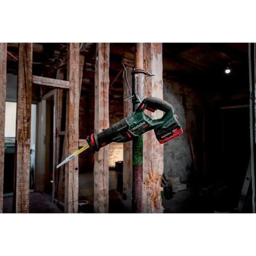 Пилка шабельна акумуляторна Metabo SSEP 18 LT BL, 18В, хід 32мм, 0-3000об/хв, без акумулятора та зарядного пристрою (601617850)