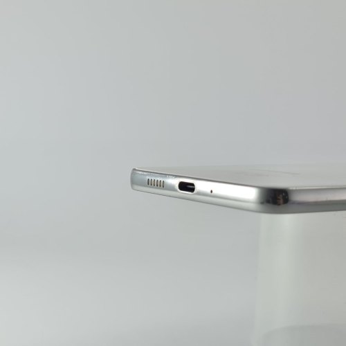 Смартфон Samsung Galaxy A73 (A736B) 128Gb White (SM-A736BZWDSEK) USED **