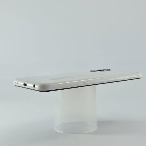 Смартфон Samsung Galaxy A13 (A135F) 64Gb White (SM-A135FZWVSEK) USED **