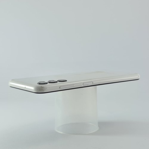 Смартфон Samsung Galaxy A13 (A135F) 64Gb White (SM-A135FZWVSEK) USED **