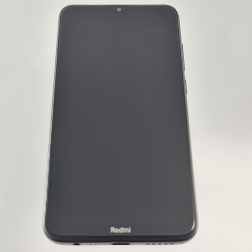 Смартфон Xiaomi Redmi 8 4/64Gb Black USED **
