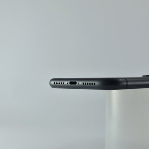 Смартфон iPhone 11 64GB Black, Model A2221 USED **