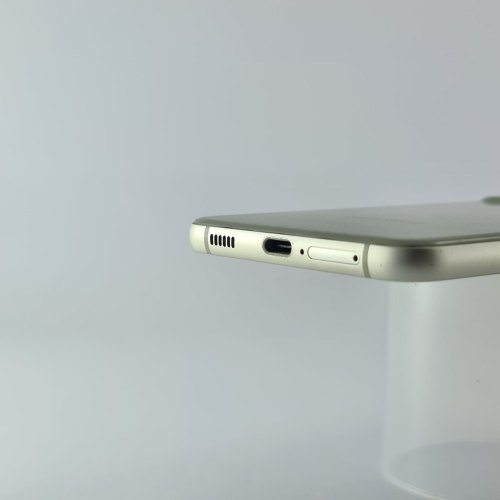 Смартфон Samsung Galaxy S21 FE 5G (G990B) 256Gb Olive (SM-G990BLGGSEK) USED **