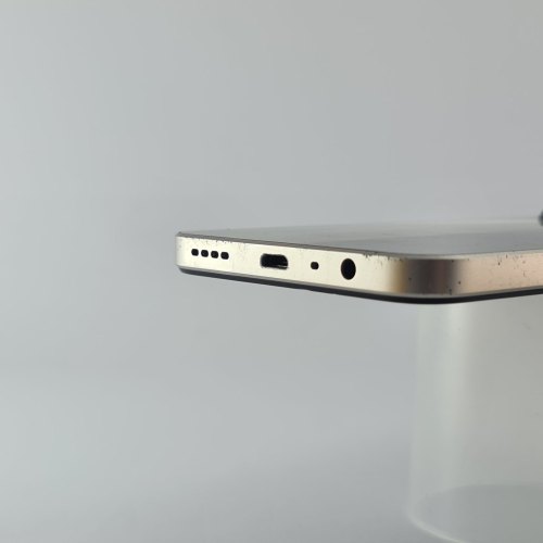 Смартфон Realme C33 4/128Gb Sandy Gold USED **