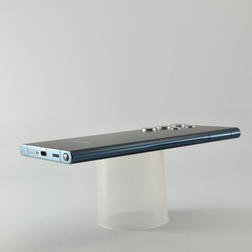 Смартфон Samsung Galaxy S22 Ultra 256 GB Green USED **