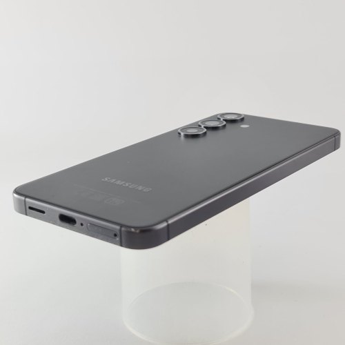 Смартфон Samsung Galaxy S24 256 GB Onyx Black USED **