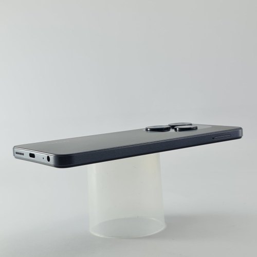 Смартфон TECNO Spark Go 64 GB Gravity Black USED **