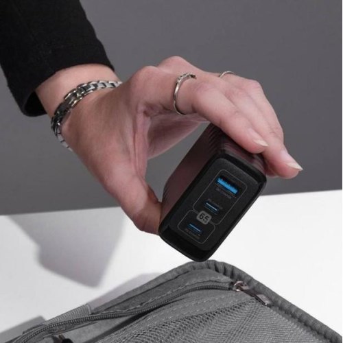 Мережевий зарядний пристрій Proove Speed Surge GaN, USB Type-A/2xUSB Type-C, 65W, Black (WCSS60120001)