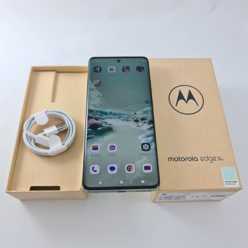 Смартфон Motorola Moto Edge 40 Neo (XT2307) 12/256Gb Soothing Sea USED **