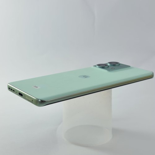 Смартфон Motorola Moto Edge 40 Neo (XT2307) 12/256Gb Soothing Sea USED **