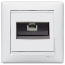 Розетка інформаційна Legrand Valena Classic, 1хRJ45, cat.5e, UTP (774230)