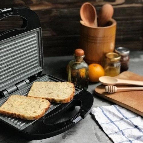 Бутербродниця Magio MG-367