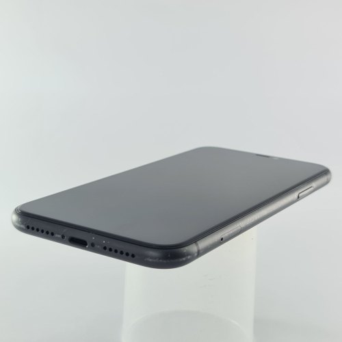 Смартфон Apple iPhone 11 64 GB Black USED **