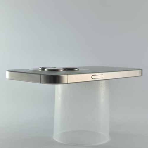 Смартфон Apple iPhone 15 Pro 256 GB White Titanium USED **