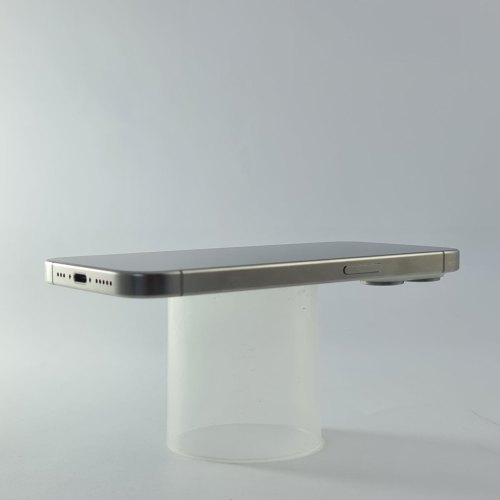 Смартфон Apple iPhone 15 Pro 256 GB White Titanium USED **