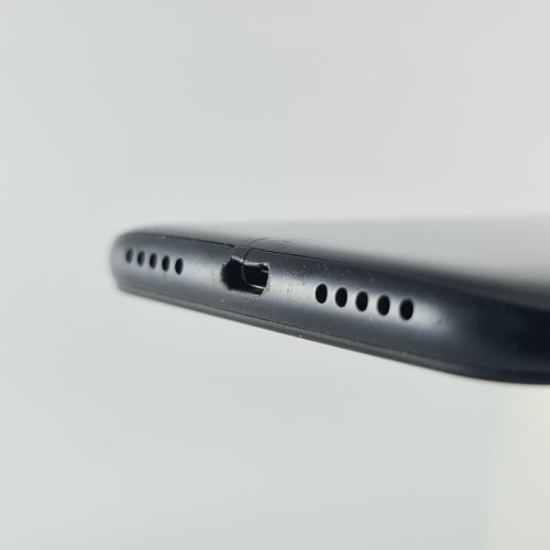 Смартфон Xiaomi Redmi 7 32 GB Eclipse Black USED **