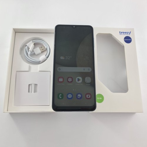 Смартфон Samsung Galaxy A12 32 GB Blue USED **