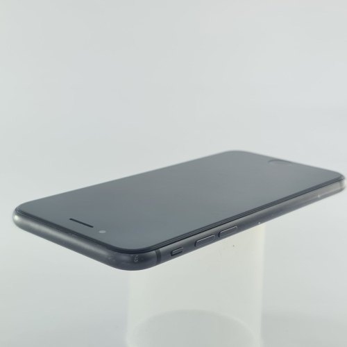 Смартфон Apple iPhone 8 64 GB Space Gray USED **